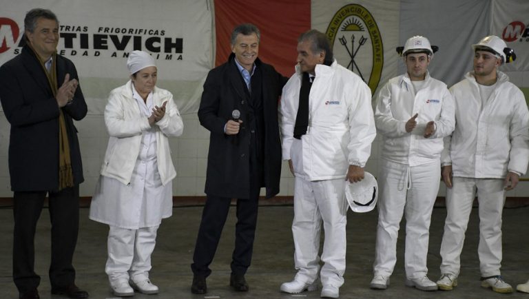Macri criticó a Lifschitz en la reapertura del frigorífico Mattievich