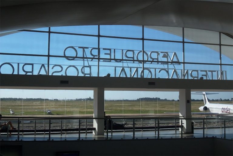 Evacuaron un avión en el Aeropuerto por una supuesta amenaza de bomba