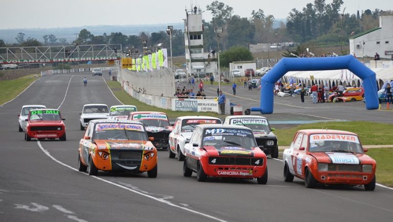 Carrera especial en la categoría Agrupadas Federadas con invitados