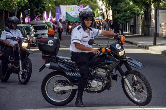 Operativo de tránsito en Rosario por la marcha en repudio al G20