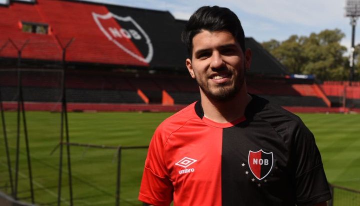 El hermano del Kun Agüero se va sin jugar en Newell’s