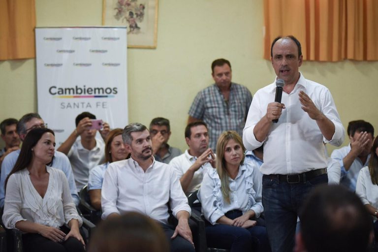 Marcos Peña respaldó la candidatura de Corral-Martínez