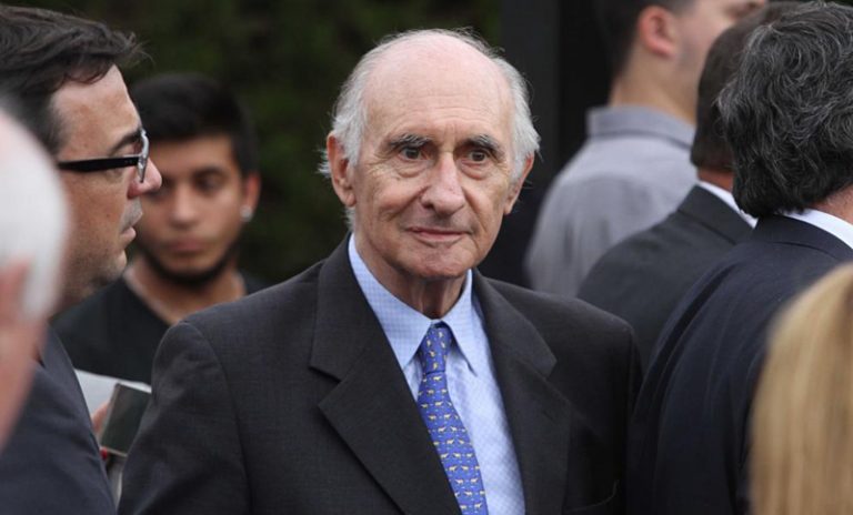 Murió el ex presidente Fernando De la Rúa