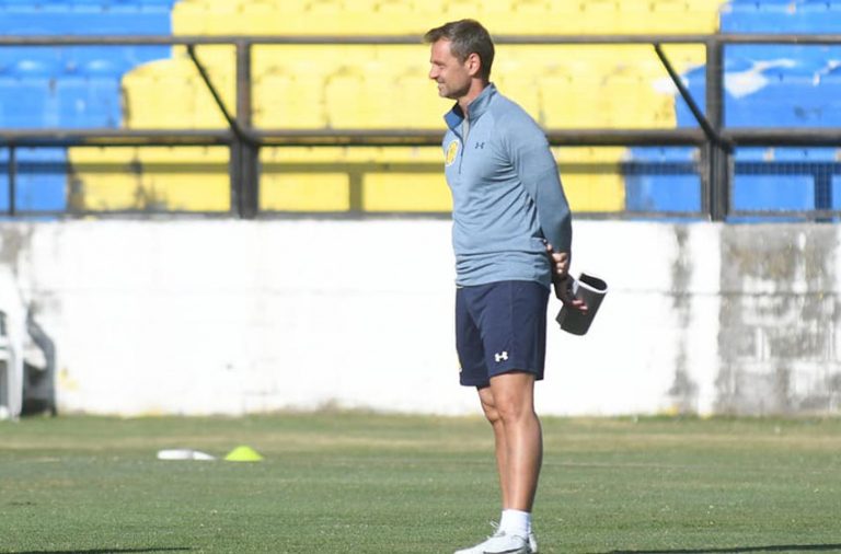 Cocca: “Como mínimo, se necesitan cuatro refuerzos más”