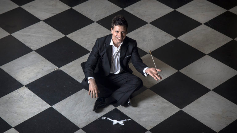 Concierto de la Sinfónica de Rosario en el Teatro El Círculo
