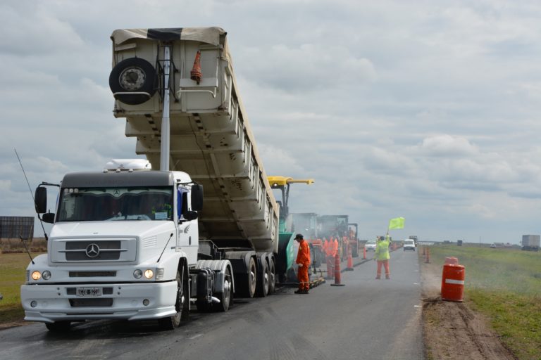 Avanza la reconstrucción de un tramo de la autopista Rosario-Córdoba