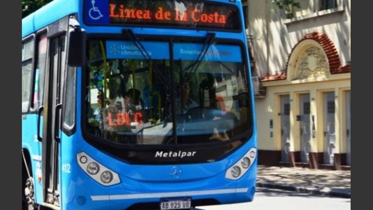 Comenzó a circular la Línea de la Costa