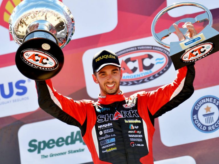 Juan Cruz Benvenutti ganó de local la final de TC en Neuquén