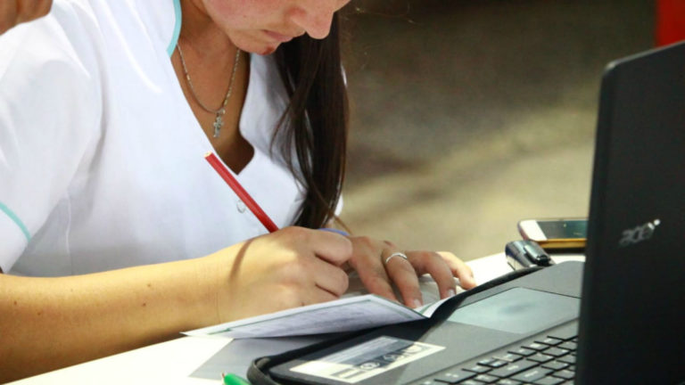 Entregarán por Correo Argentino la Tarjeta Alimentar