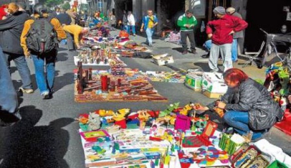 Trabajadores informales y monotributistas recibirán un bono de 10 mil pesos