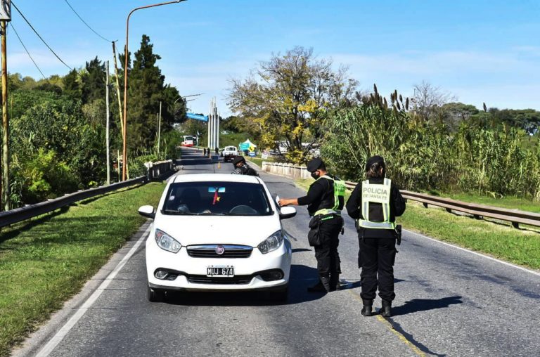 El gobierno intensifica los controles en los puestos sanitarios en rutas santafesinas y límites interprovinciales