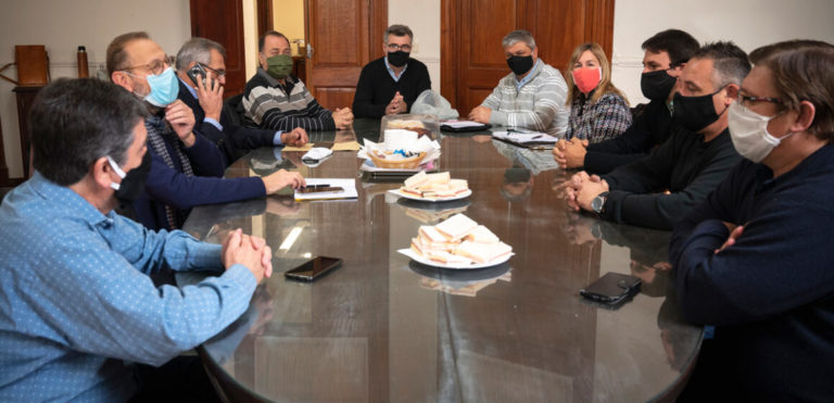 Gremios municipales volvieron a exigir el bono de 3 mil pesos a quienes cumplen con labores en la Pandemia