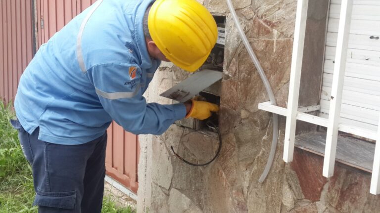 La EPE detectó más de 5000 conexiones irregulares en el primer semestre