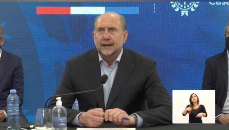 Marcha atrás: personal doméstico y cuidadores de personas podrán usar colectivos