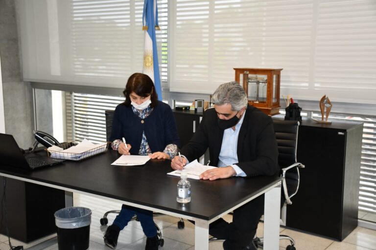 La UNR garantizará hisopado gratuito a su personal