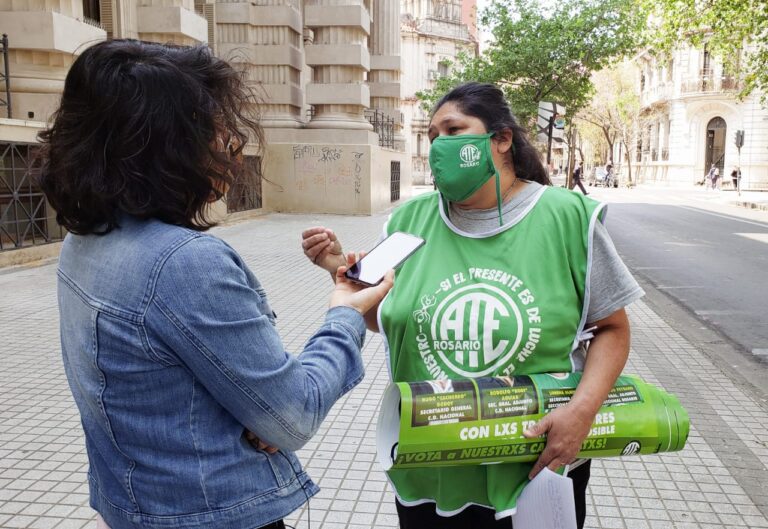 Trabajadores esenciales nucleados en ATE Rosario realizaron un paro para solicitar condiciones dignas de trabajo