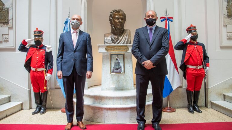 Perotti recibió en Santa Fe al embajador de los Países Bajos