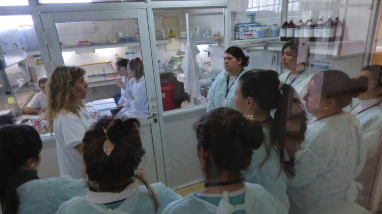 Habilitan de manera presencial las Prácticas Profesionalizantes de segundo y tercer año de las Tecnicaturas Superiores en Enfermería