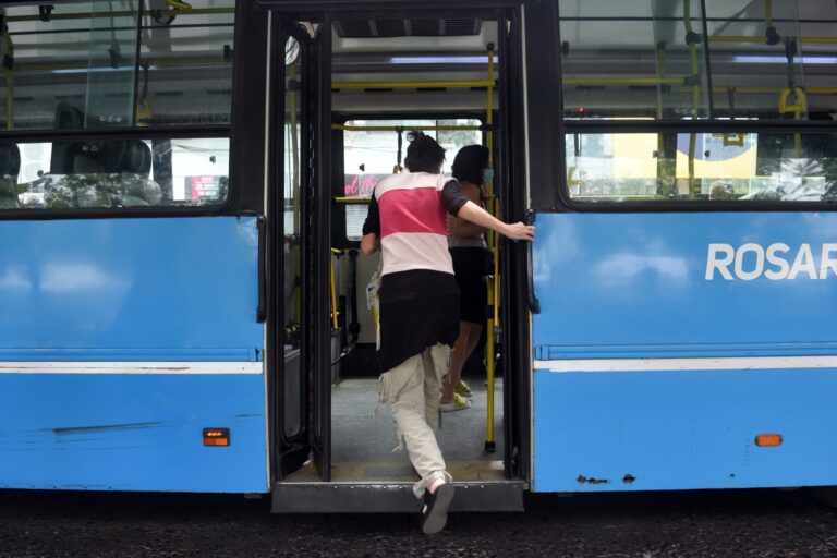 A partir del viernes 8 de marzo el boleto de colectivo pasará a costar $700 en Rosario