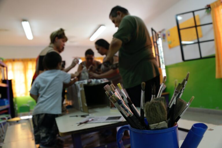 Comienzan los talleres artísticos y culturales en los distritos de la ciudad