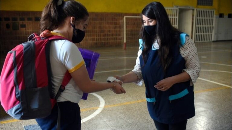 Desde el Concejo reclaman por la presencialidad completa en las aulas