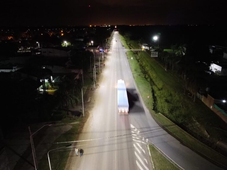 La nueva iluminación de Ruta 9 y parte de la bajada de la autopista en San Jerónimo  ya es una realidad