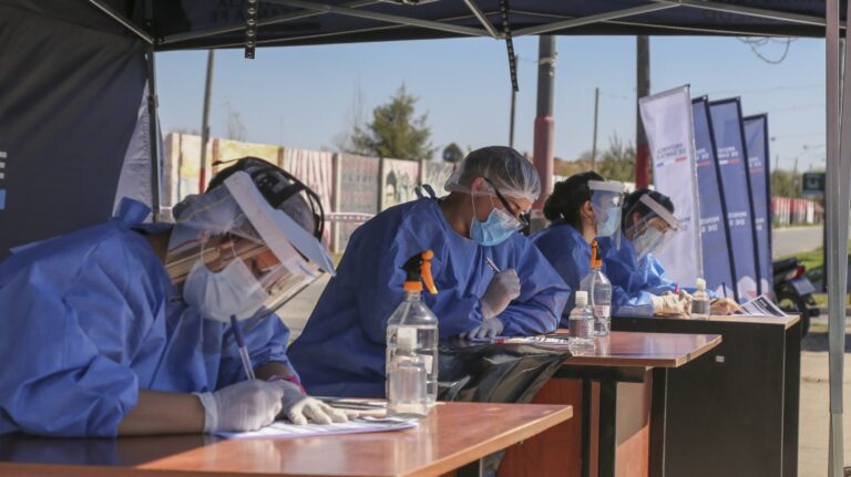 El Ministerio de Salud de la provincia informa un nuevo caso de la cepa Manaos y otro de la cepa Nueva York de Coronavirus