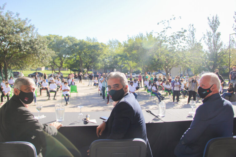 La UNR abrió una escuela en Puerto General San Martín