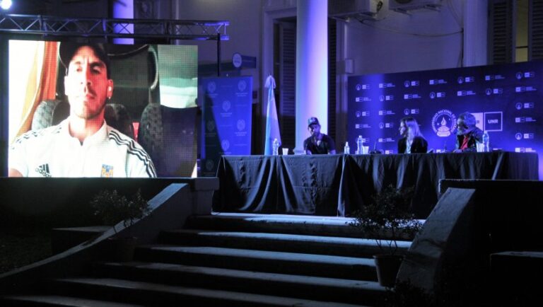 Municipio y UNR pusieron en marcha un ciclo de capacitaciones universitarias para clubes