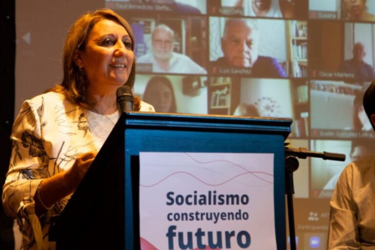 Mónica Fein, la primera mujer que será presidenta del Partido Socialista
