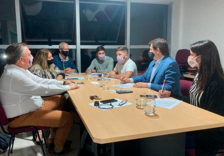 Intendencias y comunas radicales denuncian discriminación por parte del gobierno provincial: “En la pandemia, los amigos de Perotti la pasan mejor que el resto”