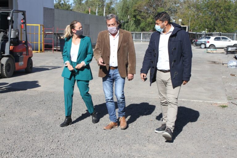 “Los santafesinos necesitan más libertad y no las migajas de sus propios y altísimos impuestos”