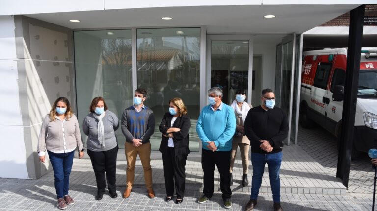 Martorano: “Por la pandemia incorporamos 128 camas críticas en la región Rosario”