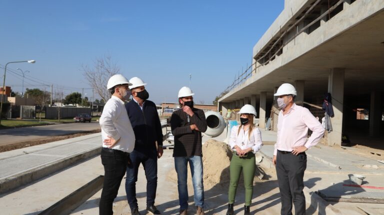 Perotti recorrió la obra del nuevo Hospital de Rafaela