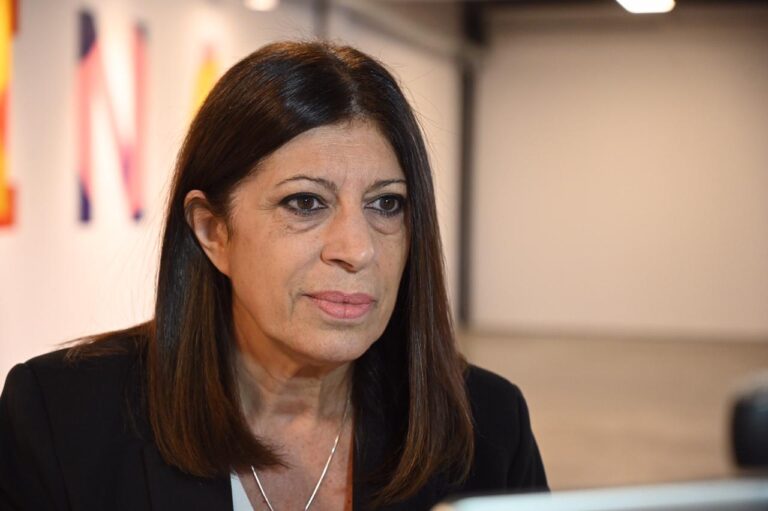 Clara García: “Queremos recuperar el compromiso del Estado con la educación”