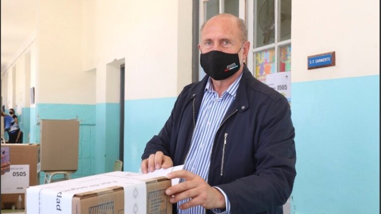 Omar Perotti valoró el acompañamiento de la gente a la hora de votar