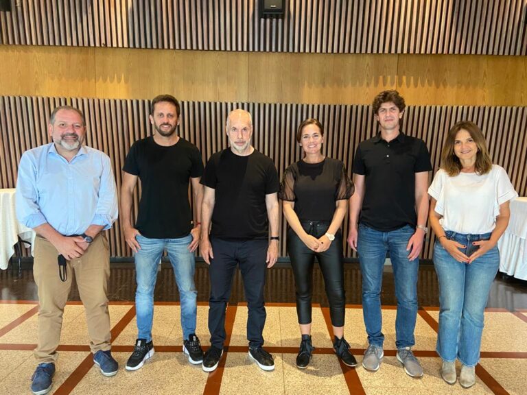 Larreta y Lousteau respaldaron a la lista de concejales que encabeza Anita Martínez