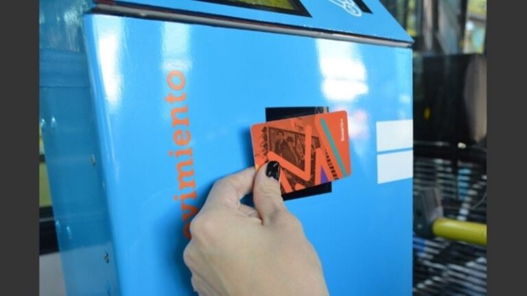 Buscan sumar la venta y recarga de la tarjeta Movi en estaciones de servicios