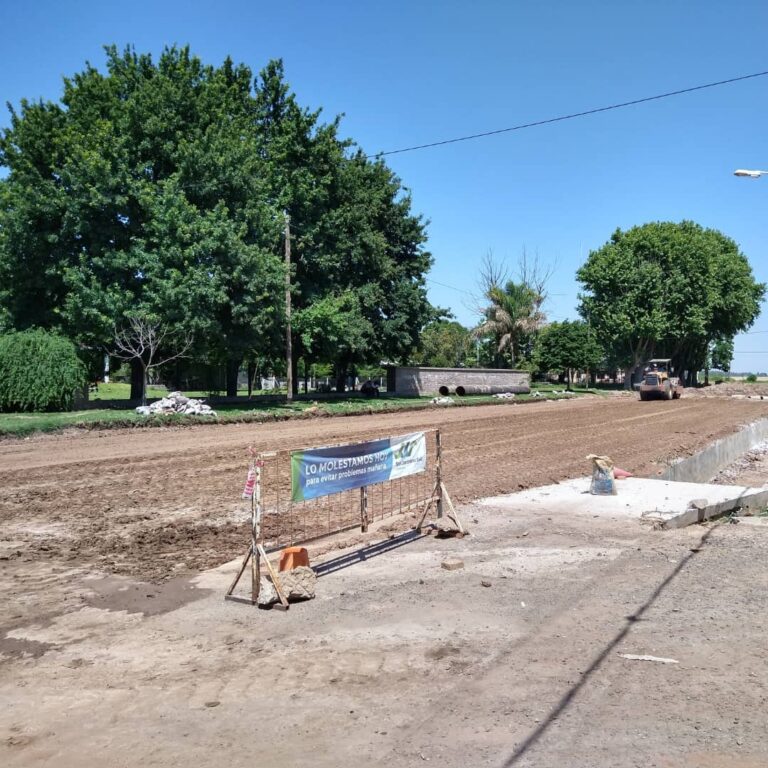 San Jerónimo Sud: Avanza la pavimentación  de Avenida San Martín