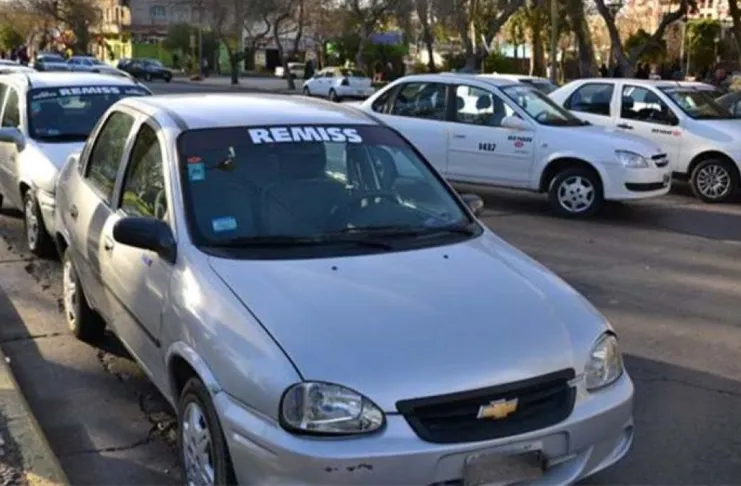 El consejo extendió el plazo para renovar el permiso de circulación de remises