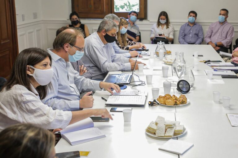 El Socialismo analizó el proyecto de Presupuesto 2022 con intendentes y presidentes comunales