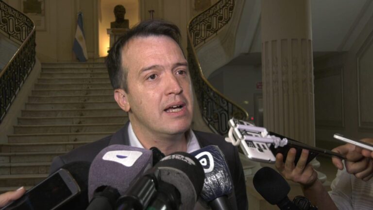 Blanco tras reunión por seguridad: “Santa Fe necesita un plan después dos años perdidos y Perotti tiene la oportunidad de empezar una nueva etapa”