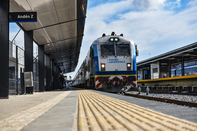 Tren Retiro-Rosario: arrancó la venta de pasajes para agosto