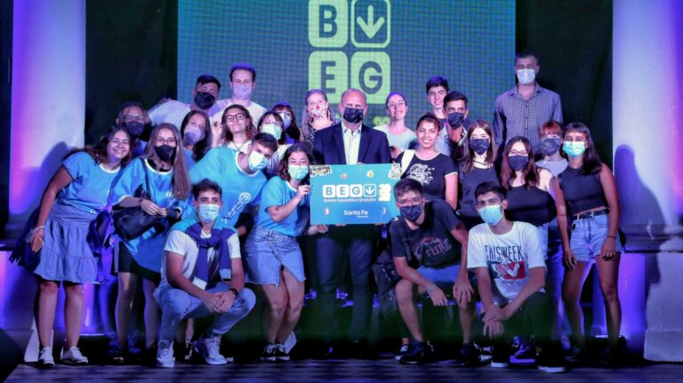 Perotti presentó el BEG: “Remover obstáculos para que se pueda estudiar, es esencial y prioritario”