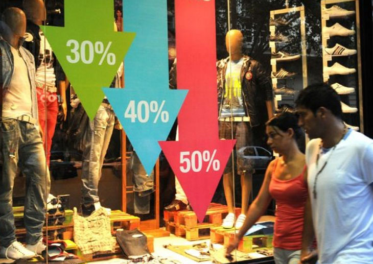 Las ventas minoristas crecieron un 20% en febrero, según un informe privado