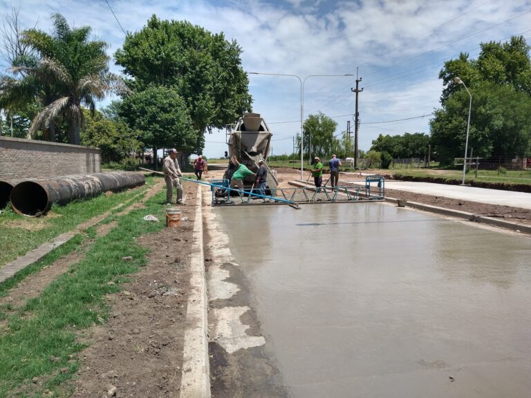 San Jerónimo Sud: Licitan la adquisición de hormigón para continuar el plan de renovación de infraestructura