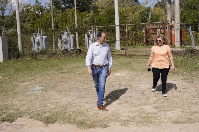 Rasetto y Arán visitaron la renovada sub estación transformadora de Lucio V. Lopez.