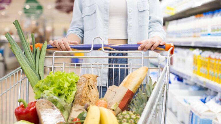 La canasta básica familiar superó los 140 mil pesos en Rosario