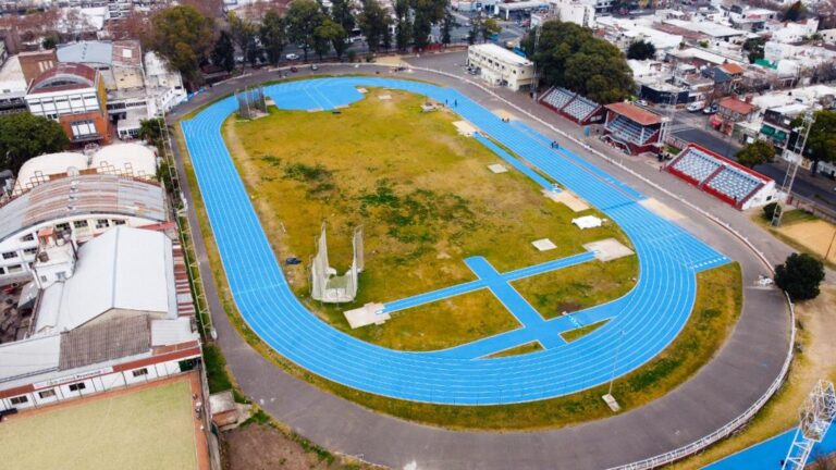 El legado de los Juegos: el Estadio Municipal tiene nueva pista de atletismo