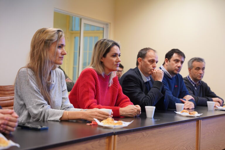 Carolina Losada visitó Cañada de Gómez y Correa junto a Hugo Rasetto